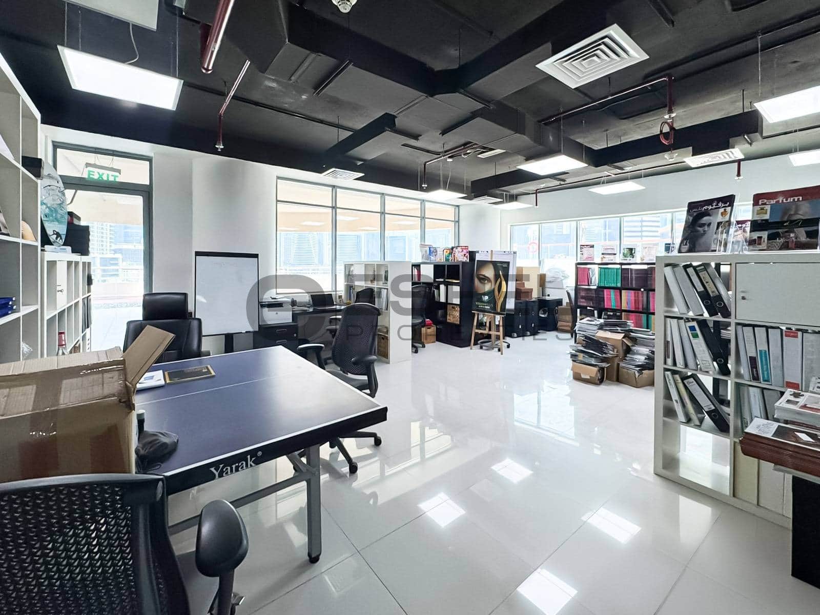 Premium Office | Canal and skyline views