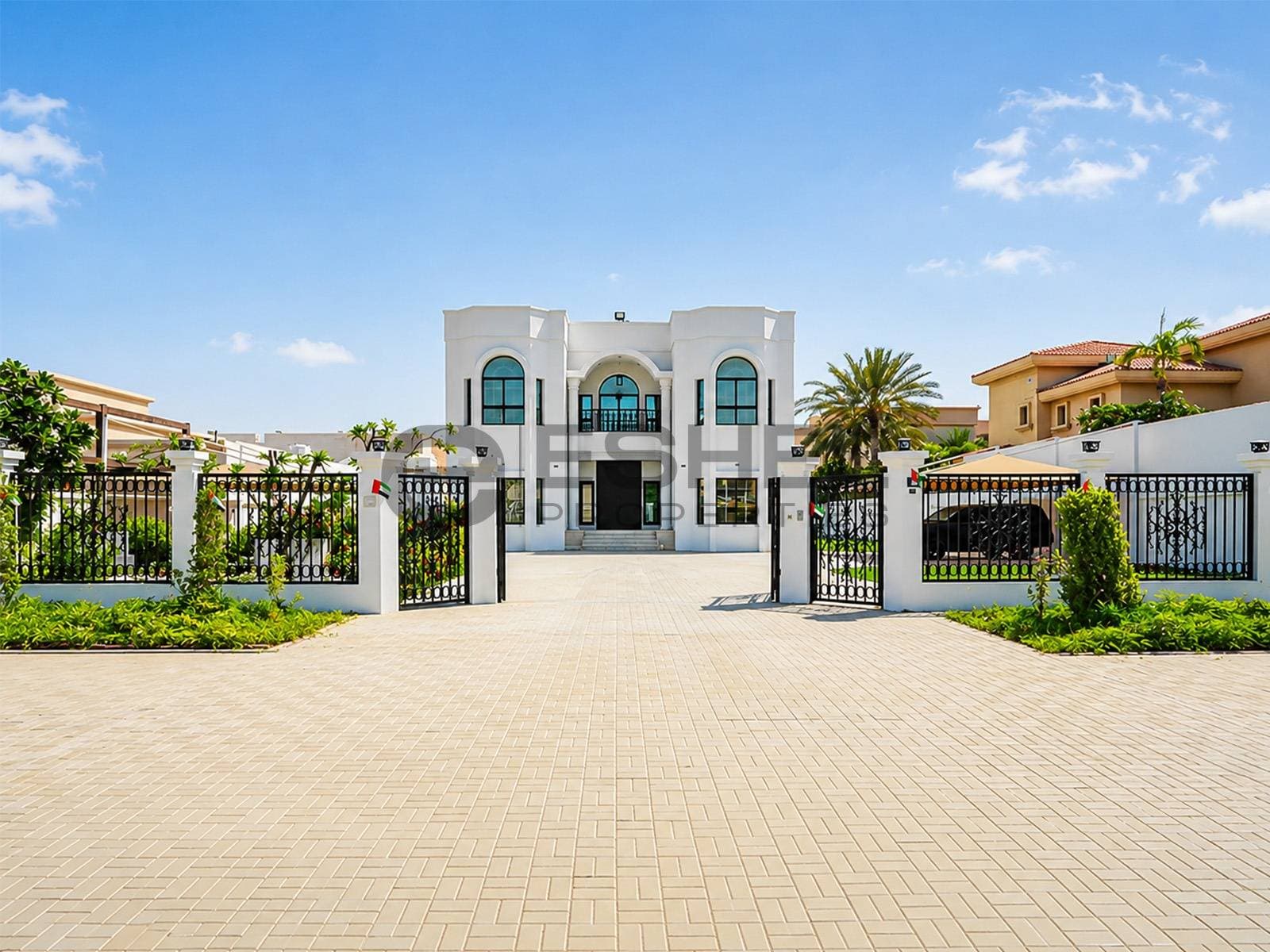 Exceptional and Huge Villa | Landscaped